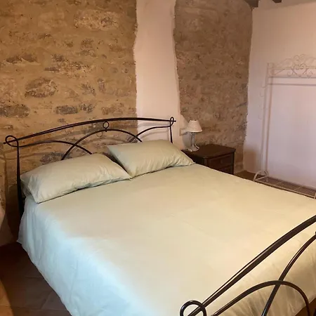 Monte Labbro Farm stay Zancona